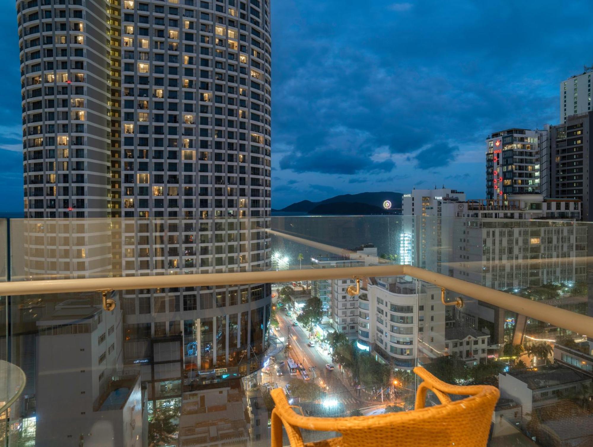 World 4* Nha Trang